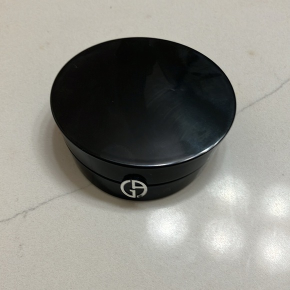 Giorgio Armani eyes to kill solo eyeshadow 9 - Picture 2 of 4